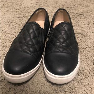 Steve Madden Slip on Sneaker
